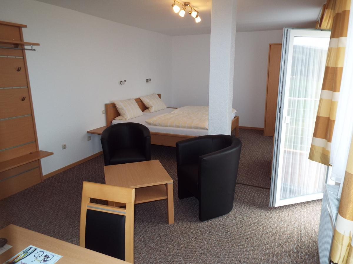 Hotel Garni Zum Reinhardswald Gewissenruh ห้อง รูปภาพ